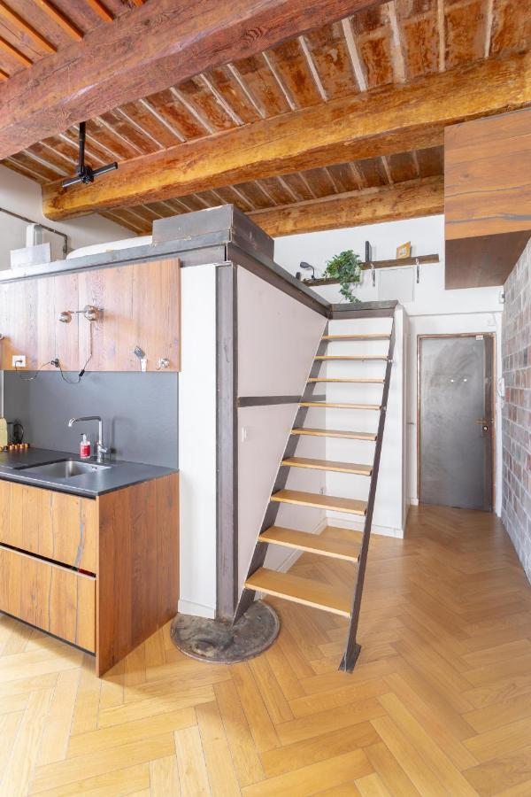 Sunny Stylish Spacious Loft In Old-Port Marseille Luaran gambar