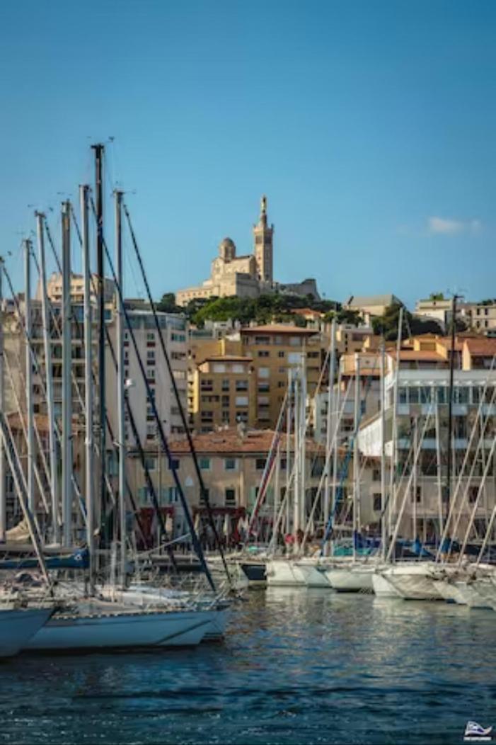 Sunny Stylish Spacious Loft In Old-Port Marseille Luaran gambar